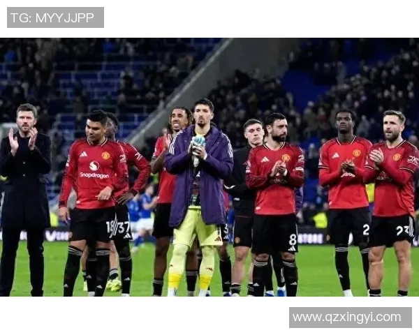 友谊赛曼联与巴黎圣日耳曼战成平局补时进球引发全场狂欢解析战术布局